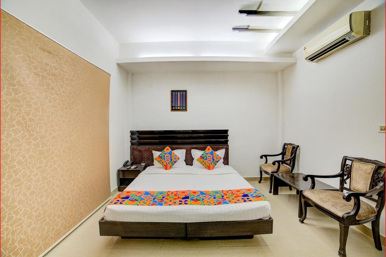 Fabhotel Exotica Greenpark Нью-Дели Экстерьер фото
