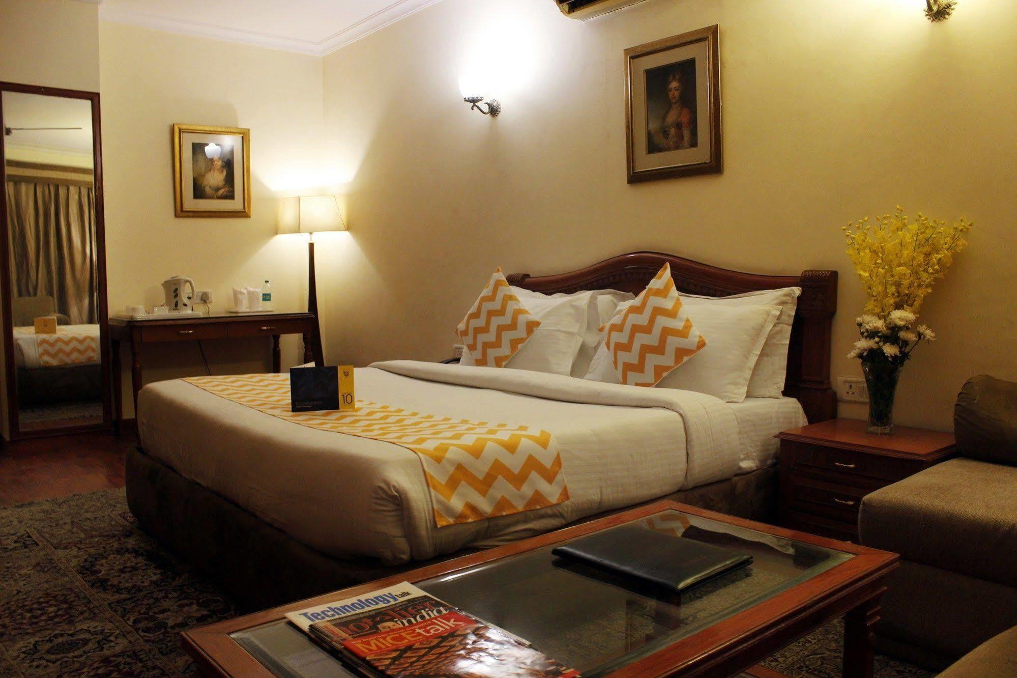 Fabhotel Exotica Greenpark Нью-Дели Экстерьер фото